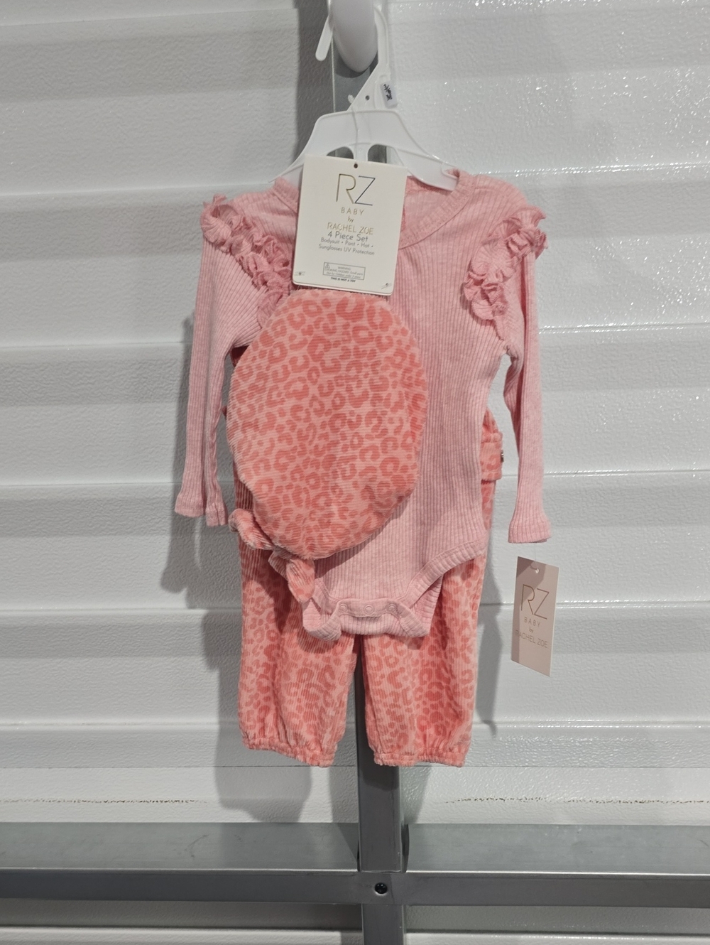 RZ Baby By Rachel Zoe  Pink Ruffled Baby Onesie  & Pants Set  Size 3-6Months NWT